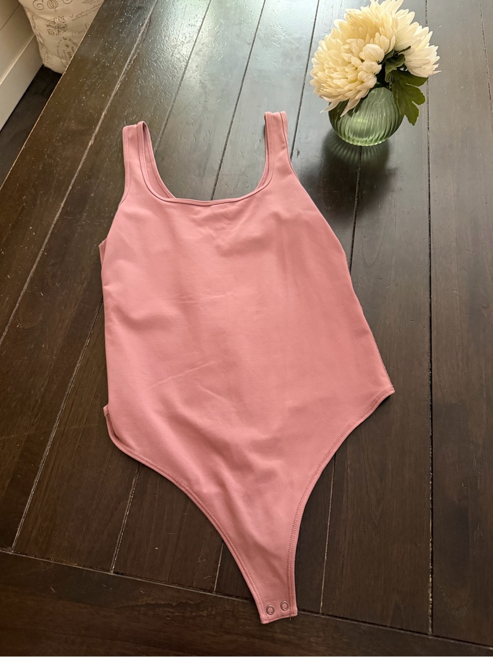 Abercrombie & Fitch Dusty Rose Scoop Neck Bodysuit
